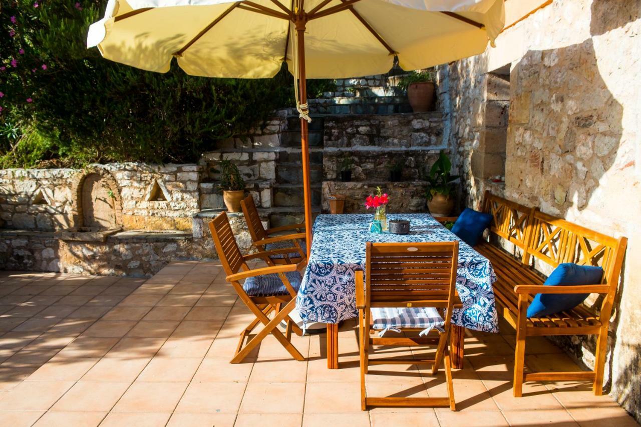 Petromanos, A Unique Place With Dreamy Sunsets! Villa Xirokambos  Exterior photo